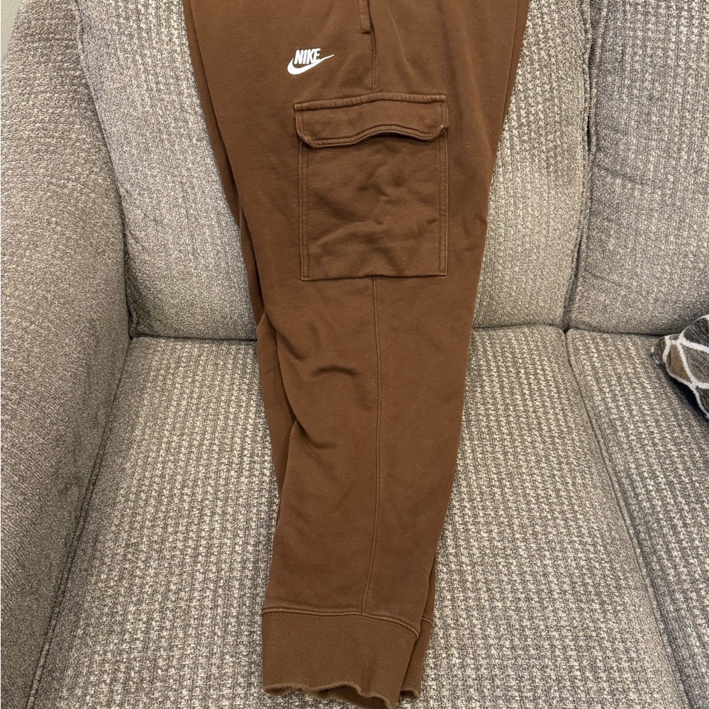 Nike Men's Chocolate Brown Joggers